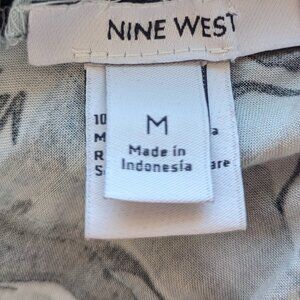 Nine West Floral Skirt with a FREE top